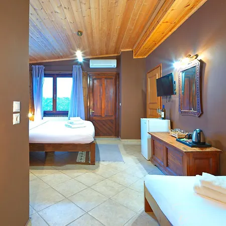 White Hills Suites & Spa Arachova Exterior photo